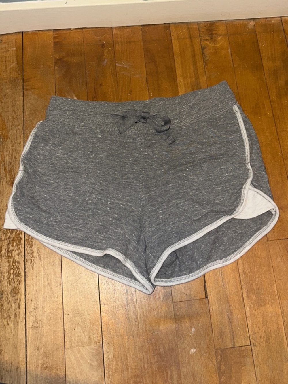 Women's Gray Athletic Drawstring Shorts with Contrast Trim